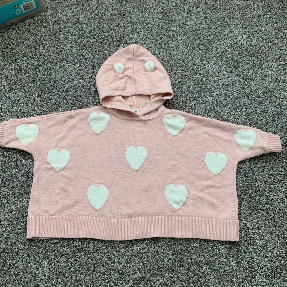 Girls knitted poncho